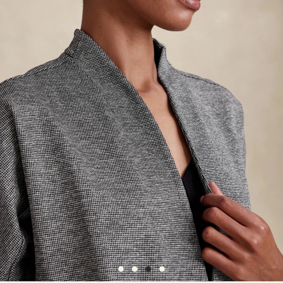 Banana Republic Nailhead textured blazer - Picture 2 of 5